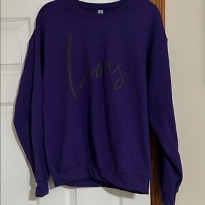 gildan lion sweatshirt